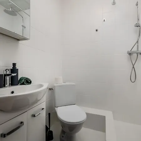 Siedlisko 64 Villa Waniewo